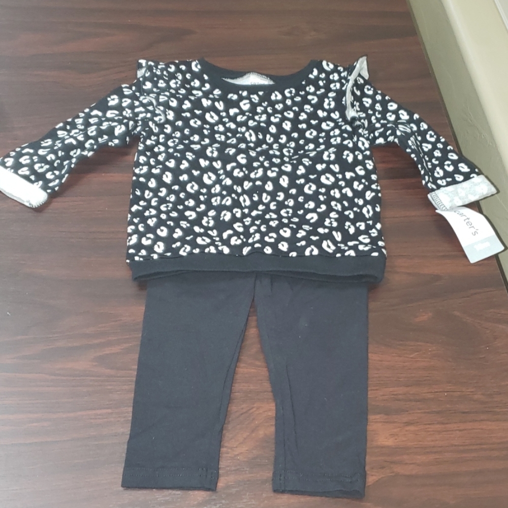 Nwt baby girl Carters new outfit